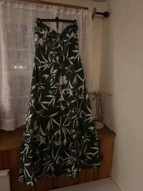 Abercrombie and Fitch Green and White Floral Maxi Dress